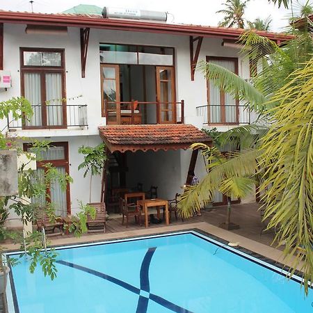 Villa Kapuru Negombo Eksteriør bilde