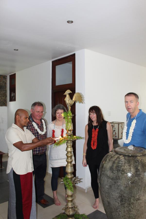 Villa Kapuru Negombo Eksteriør bilde