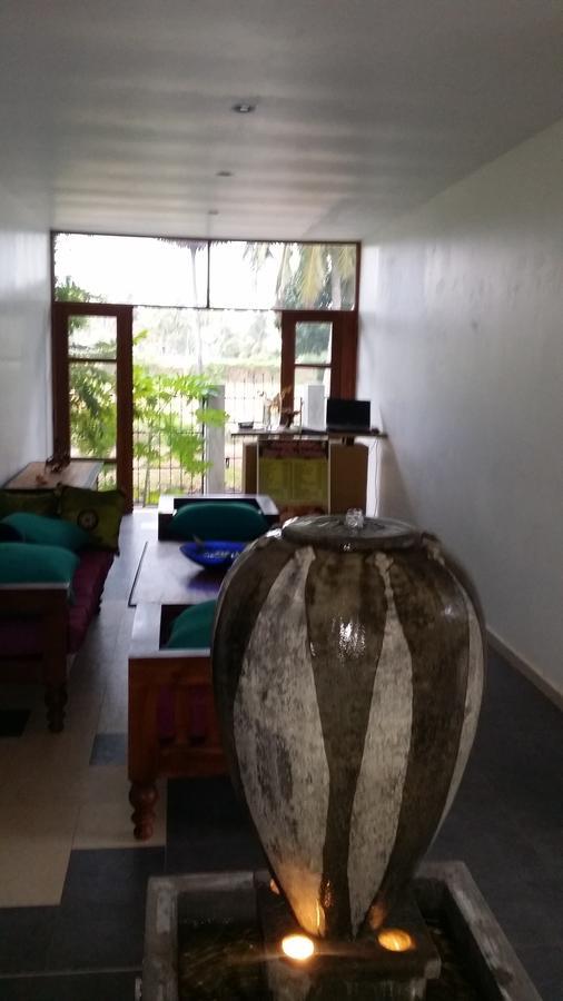 Villa Kapuru Negombo Eksteriør bilde