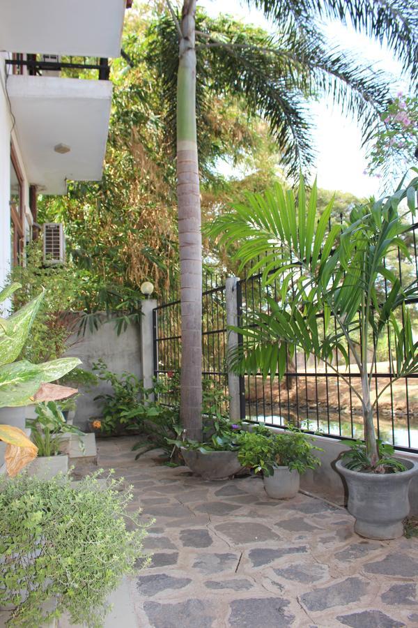 Villa Kapuru Negombo Eksteriør bilde