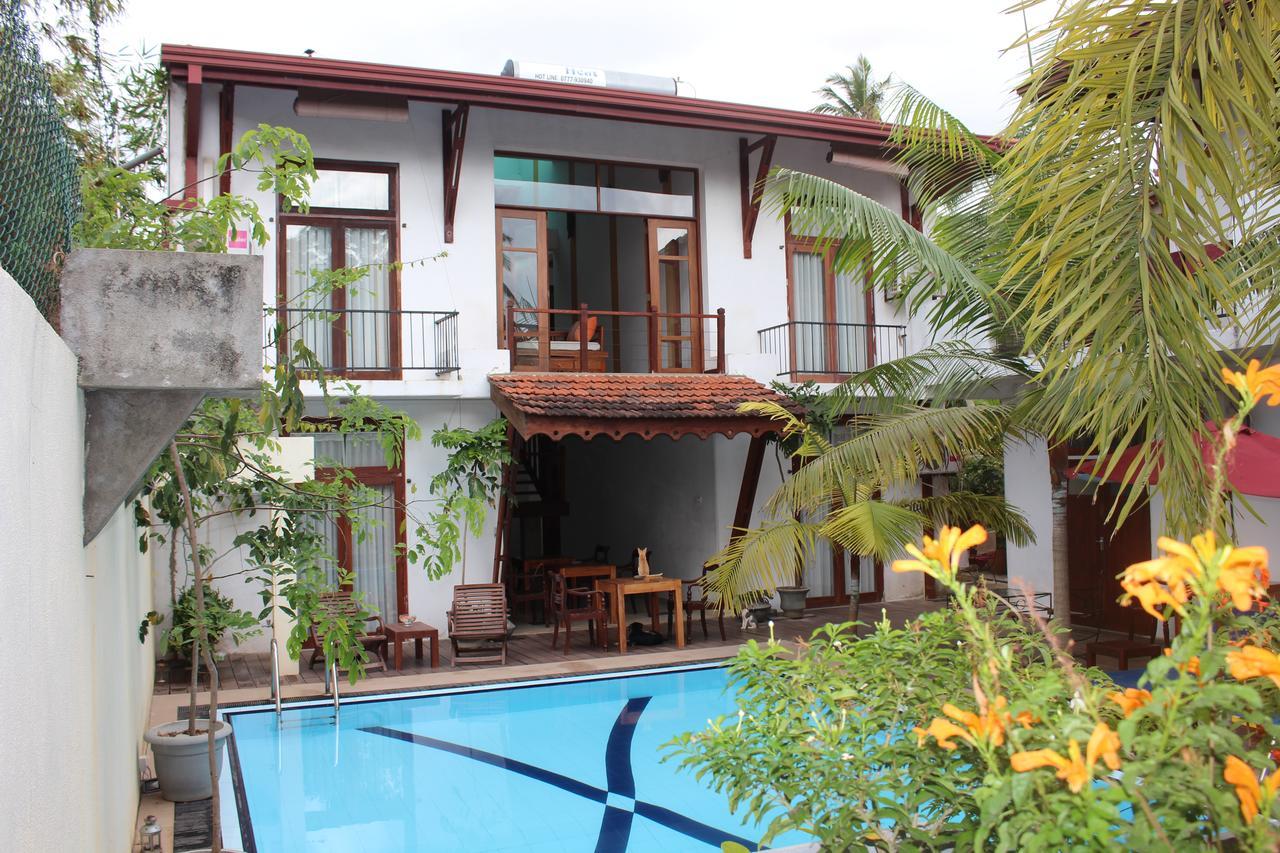 Villa Kapuru Negombo Eksteriør bilde